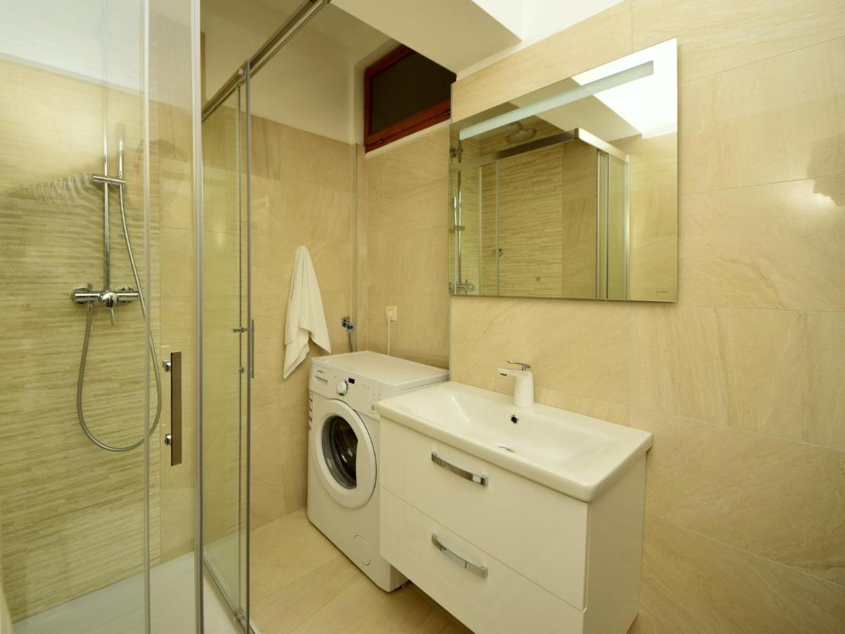 Apartment Mornar-2 By Interhome Трогир Экстерьер фото
